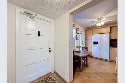 4270 NW 40th Street #401, Lauderdale Lakes, FL 33319 - Photo 11