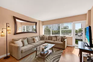 3250 NE 28th St, Fort Lauderdale, FL 33308 - Photo 21
