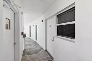 3250 NE 28th St, Fort Lauderdale, FL 33308 - Photo 13