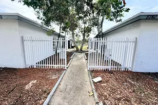 5730 NW 27th Ct, Lauderhill, FL 33313 - Photo 5