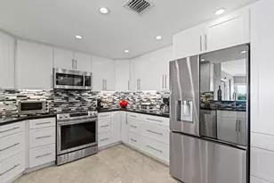 2500 E Las Olas Blvd, Fort Lauderdale, FL 33301 - Photo 7