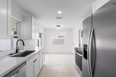 22171 SW 62nd Avenue, Boca Raton, FL 33428 - Photo 3