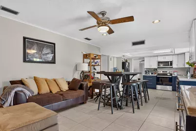 7501 NW 6th Street, Plantation, FL 33317 - Photo 21