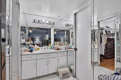 7501 NW 6th Street, Plantation, FL 33317 - Photo 33