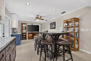 7501 NW 6th St, Plantation, FL 33317 - Photo 23