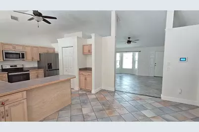 2043 SE Camilo Street, Port Saint Lucie, FL 34952 - Photo 11