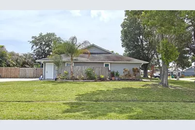 2043 SE Camilo Street, Port Saint Lucie, FL 34952 - Photo 3