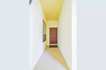 7520 La Paz Boulevard #104, Boca Raton, FL 33433 - Photo 9