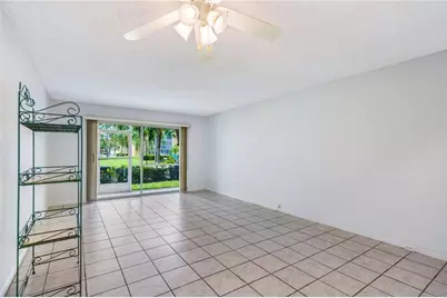 1400 SW 124th Terrace #105q, Pembroke Pines, FL 33027 - Photo 9