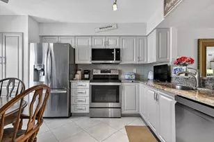 5906 Crystal Shores Dr, Boynton Beach, FL 33437 - Photo 9
