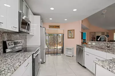 7986 Palacio Del Mar Drive, Boca Raton, FL 33433 - Photo 17