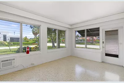 1725 N Lakeside Drive, Lake Worth Beach, FL 33460 - Photo 25