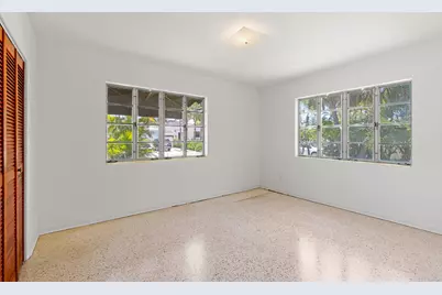 1725 N Lakeside Drive, Lake Worth Beach, FL 33460 - Photo 17