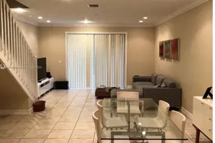 4310 Vineyard Cir, Weston, FL 33332 - Photo 3