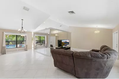 9577 Majestic Way, Boynton Beach, FL 33437 - Photo 13