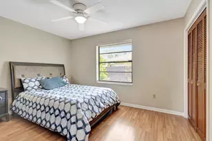 2469 Sun Up Ln, Lake Worth, FL 33462 - Photo 23