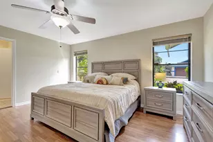 2469 Sun Up Ln, Lake Worth, FL 33462 - Photo 15