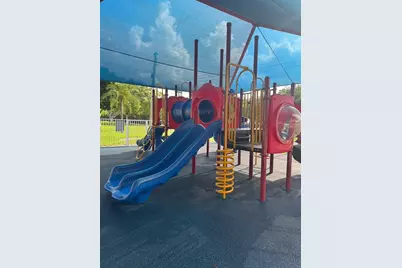 1102 SW 158th Avenue, Pembroke Pines, FL 33027 - Photo 29