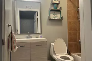 1102 SW 158th Ave, Pembroke Pines, FL 33027 - Photo 21