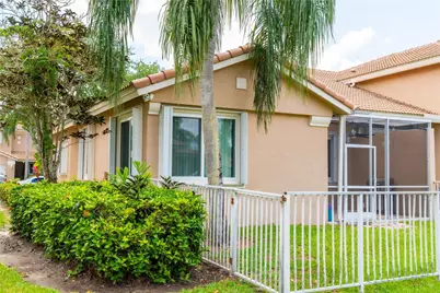 1102 SW 158th Avenue, Pembroke Pines, FL 33027 - Photo 25
