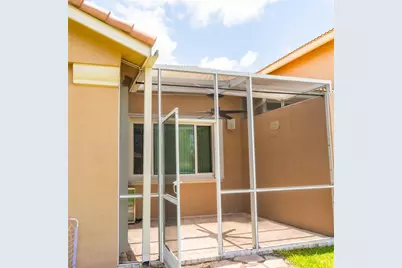 1102 SW 158th Avenue, Pembroke Pines, FL 33027 - Photo 27