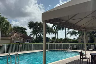 1102 SW 158th Ave, Pembroke Pines, FL 33027 - Photo 29