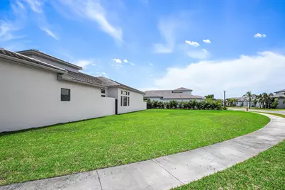 9062 Corsican Finch Court, Boynton Beach, FL 33473 - Photo 31
