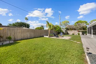 6481 SE Clairmont Pl, Hobe Sound, FL 33455 - Photo 25