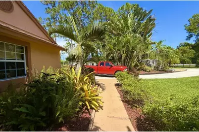 14765 Northlake Boulevard, The Acreage, FL 33412 - Photo 13