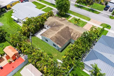 1035 SW 100th Court, Miami, FL 33174 - Photo 27