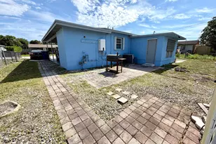 1117 W 23rd St, Riviera Beach, FL 33404 - Photo 5