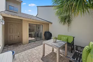 352 Wood Dale Dr, Wellington, FL 33414 - Photo 15