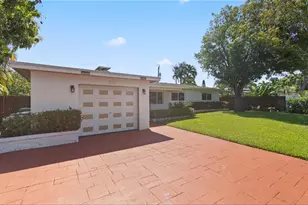 570 SE 2nd Ave, Pompano Beach, FL 33060 - Photo 5