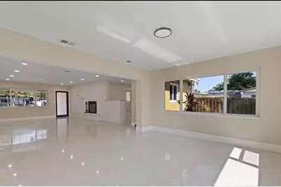 570 SE 2nd Avenue, Pompano Beach, FL 33060 - Photo 15