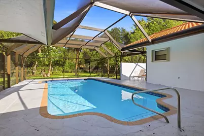 8899 NW 47th Drive, Coral Springs, FL 33067 - Photo 5