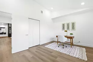 8899 NW 47th Dr, Coral Springs, FL 33067 - Photo 19