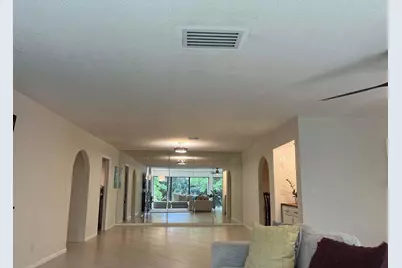 1639 Embassy Drive #202, West Palm Beach, FL 33401 - Photo 3