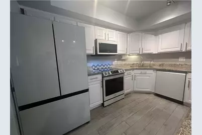 1639 Embassy Drive #202, West Palm Beach, FL 33401 - Photo 15