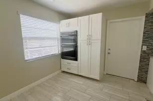4811 N 122nd Dr Dr N, The Acreage, FL 33411 - Photo 13