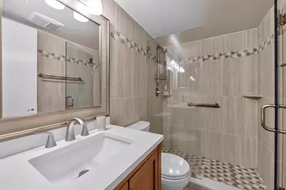 2002 Berkshire #2002, Deerfield Beach, FL 33442 - Photo 15