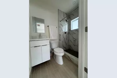 725 NE 160th Terrace, Miami, FL 33162 - Photo 27