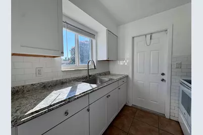 3101 NE 7th Avenue #B, Pompano Beach, FL 33064 - Photo 3