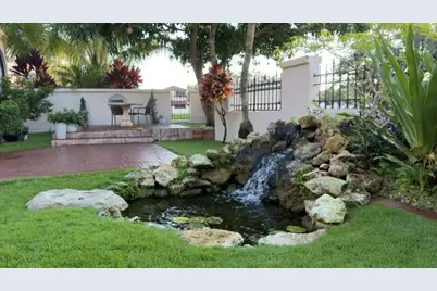 706 Via Genova, Deerfield Beach, FL 33442 - Photo 59