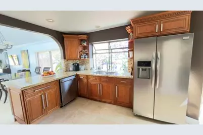 706 Via Genova, Deerfield Beach, FL 33442 - Photo 11