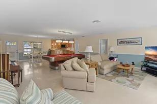 4240 NE 19th Ave, Oakland Park, FL 33308 - Photo 5