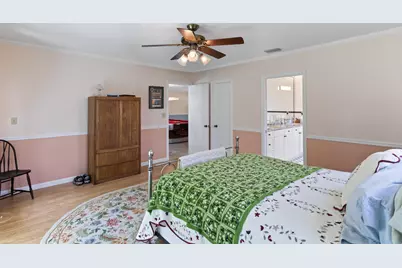 4240 NE 19th Avenue, Oakland Park, FL 33308 - Photo 17