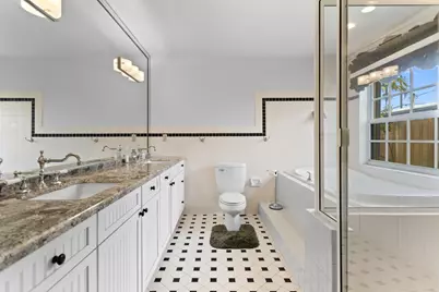 4240 NE 19th Avenue, Oakland Park, FL 33308 - Photo 23