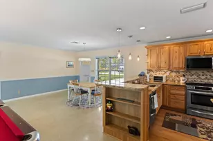 4240 NE 19th Ave, Oakland Park, FL 33308 - Photo 9