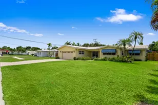 4240 NE 19th Ave, Oakland Park, FL 33308 - Photo 3