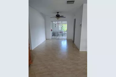 6810 NW 75th Street, Tamarac, FL 33321 - Photo 7